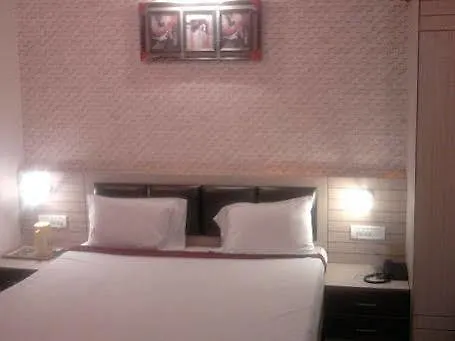Hotel Om Sai Palace Agra   Agra (Uttar Pradesh)